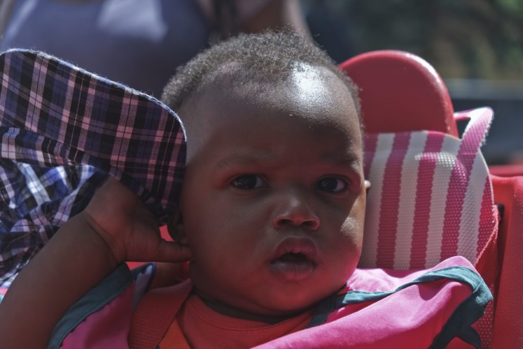 Taylor Bois, 9 mois, fils de Daliana Jean Baptiste sera relocalisé au CPE l’Oasis puisque le CPE Mini-fée ferme sa seule pouponnière