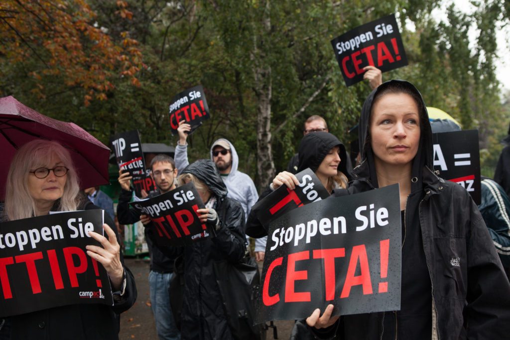 Une manifestation en Allemagne contre l'AECG et le PTCI. <br>Photo : Jakob Huber/Campact | Creative Commons BY NC 2.0