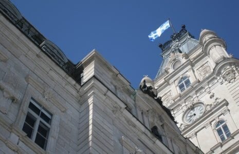 Des baisses d’impôt qui hypothéqueront l’avenir du Québec, déplore la CSN