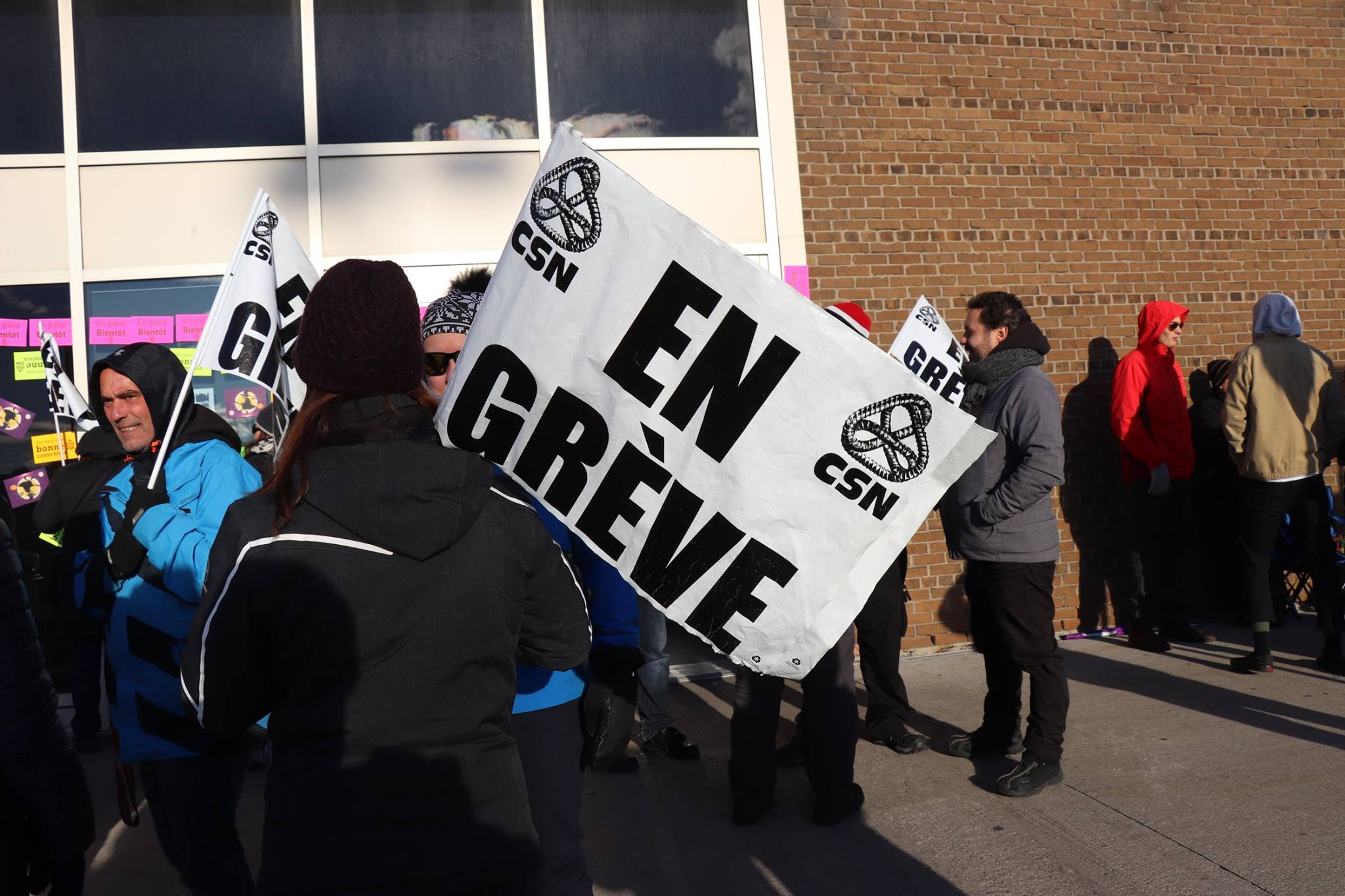 Trois jours de grève à la SAQ à compter du 16 novembre - CSN