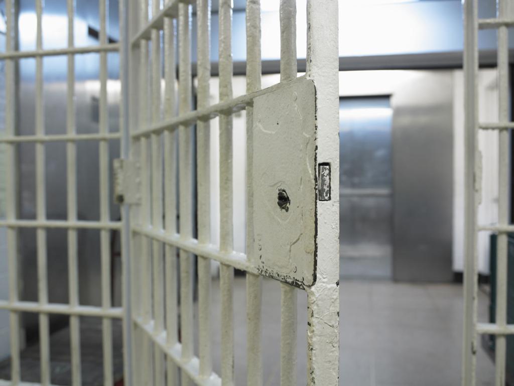 porte prisonimage