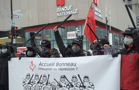 Accueil Bonneau : une décision antisyndicale qui nuit aux personnes itinérantes