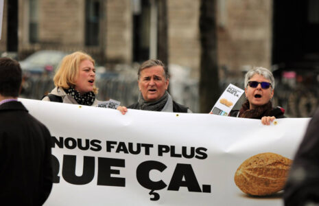 Il faut un minimum de 18 $ l'heure pour sortir de la pauvreté