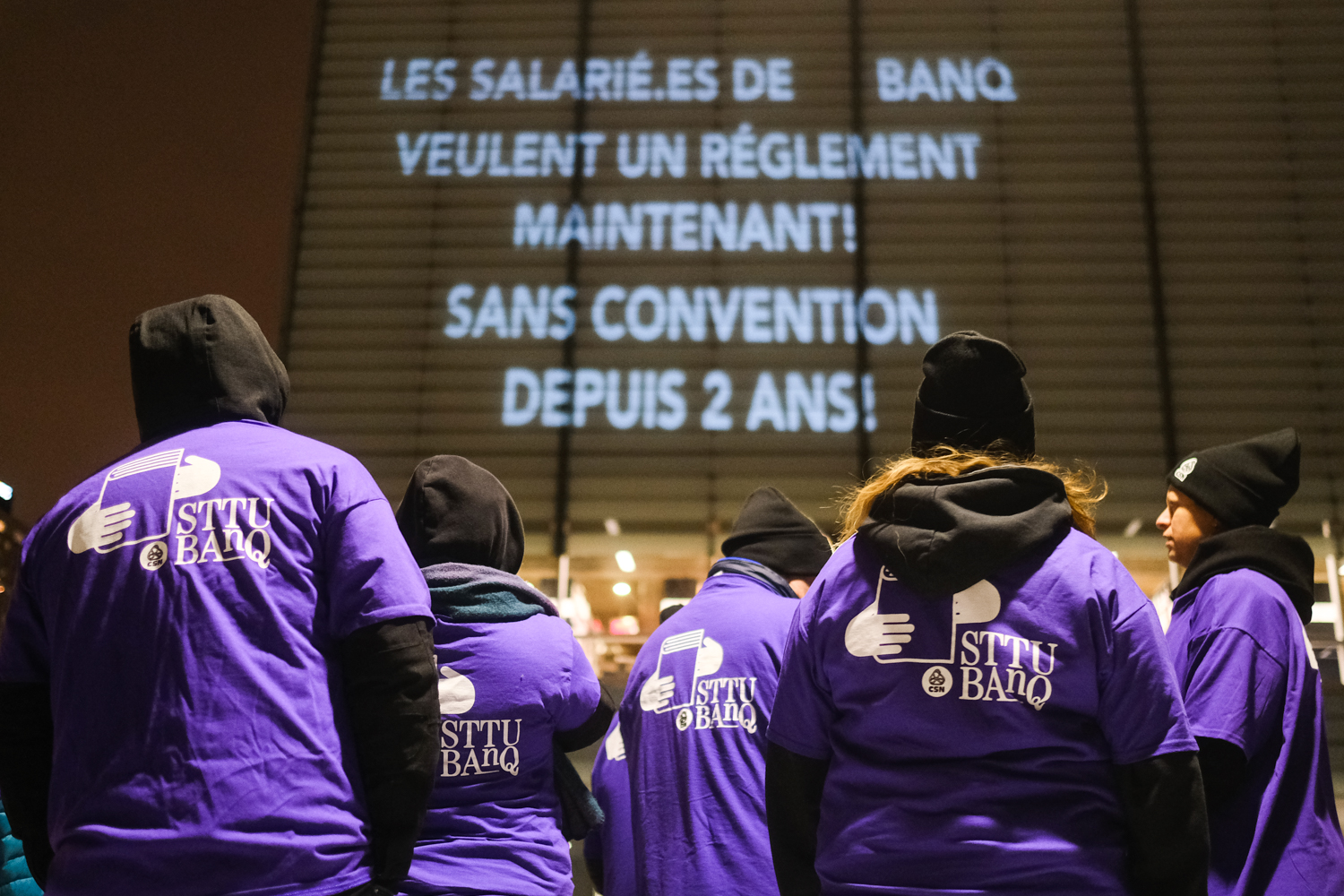 Projection le 17 novembre au soir sur les murs de la Grande bibliothèque à Montréal. - Photo : Cédric Martin