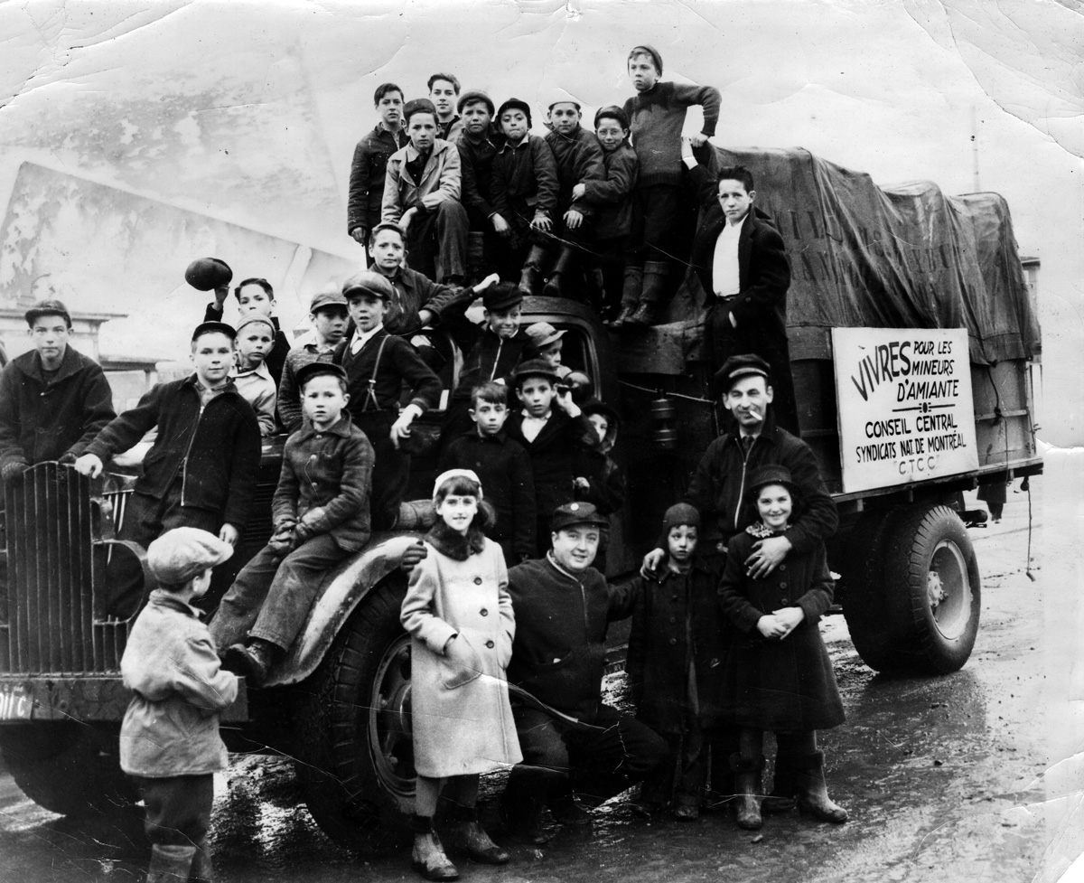 Camion de solidarité en soutien des grévistes de l’amiante, 1949. // Archives CSN