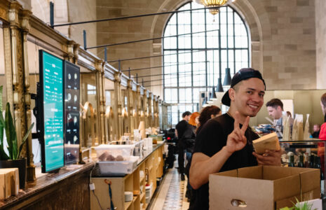 Que le plus beau café du monde devienne le plus démocratique