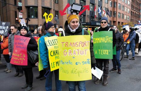 Unis contre les horreurs de la CAQ
