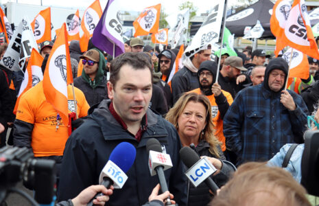 Le syndicat de l’entretien menace de faire grève pendant le Festival d'été de Québec