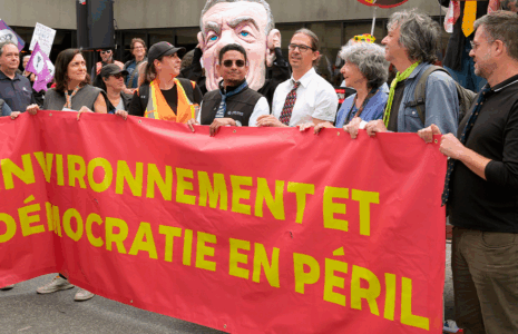 Ras-le-bol du mépris de l’environnement et de la démocratie
