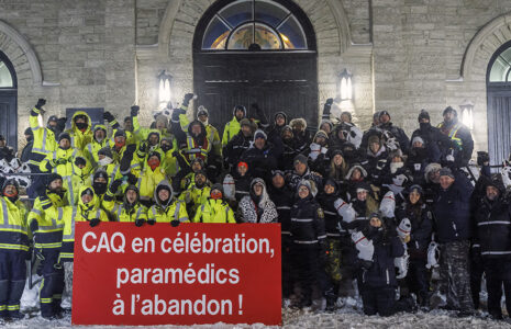 Des travailleurs essentiels sont sans convention depuis près de trois ans