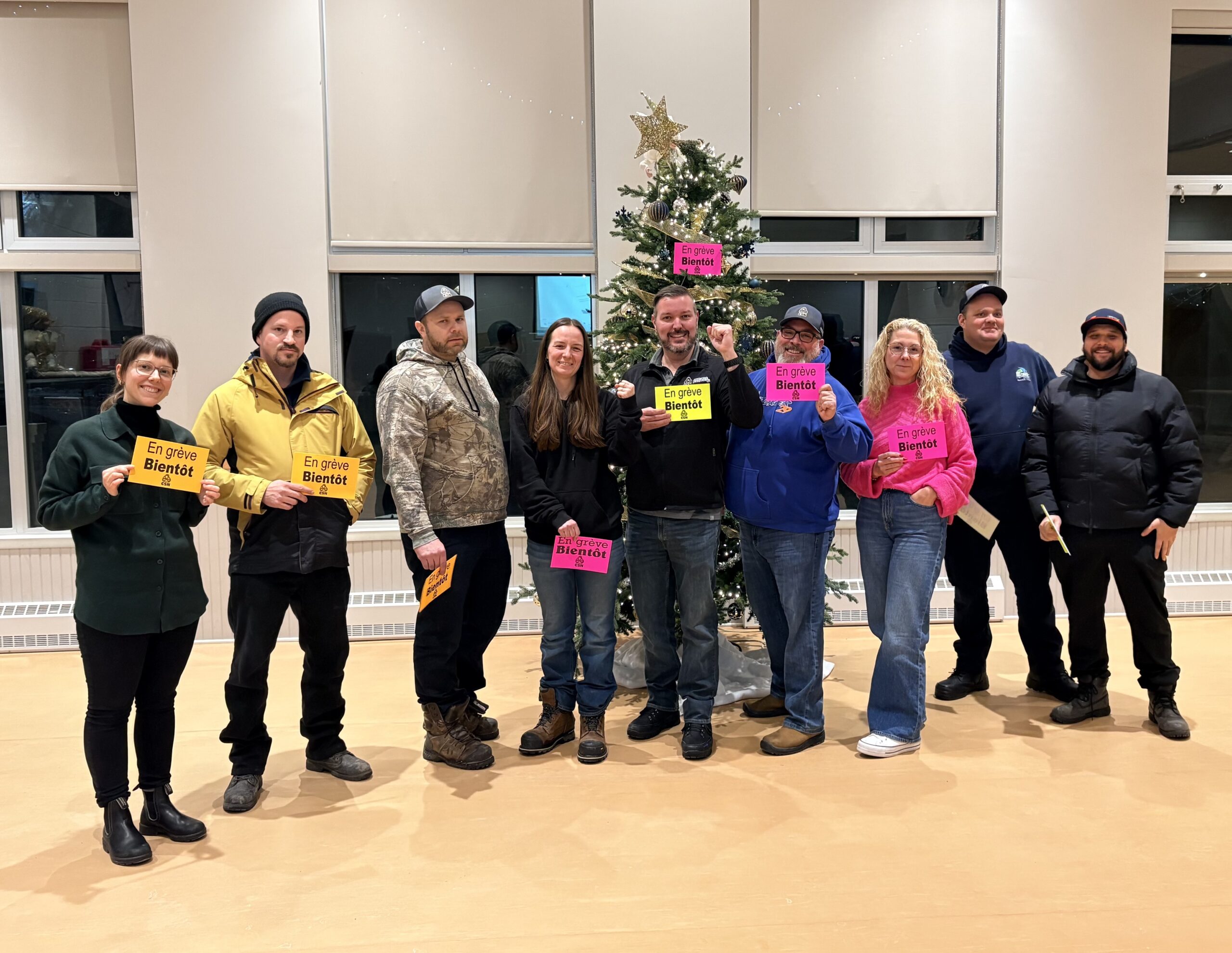 Les cols bleus veulent que la négociation débloque