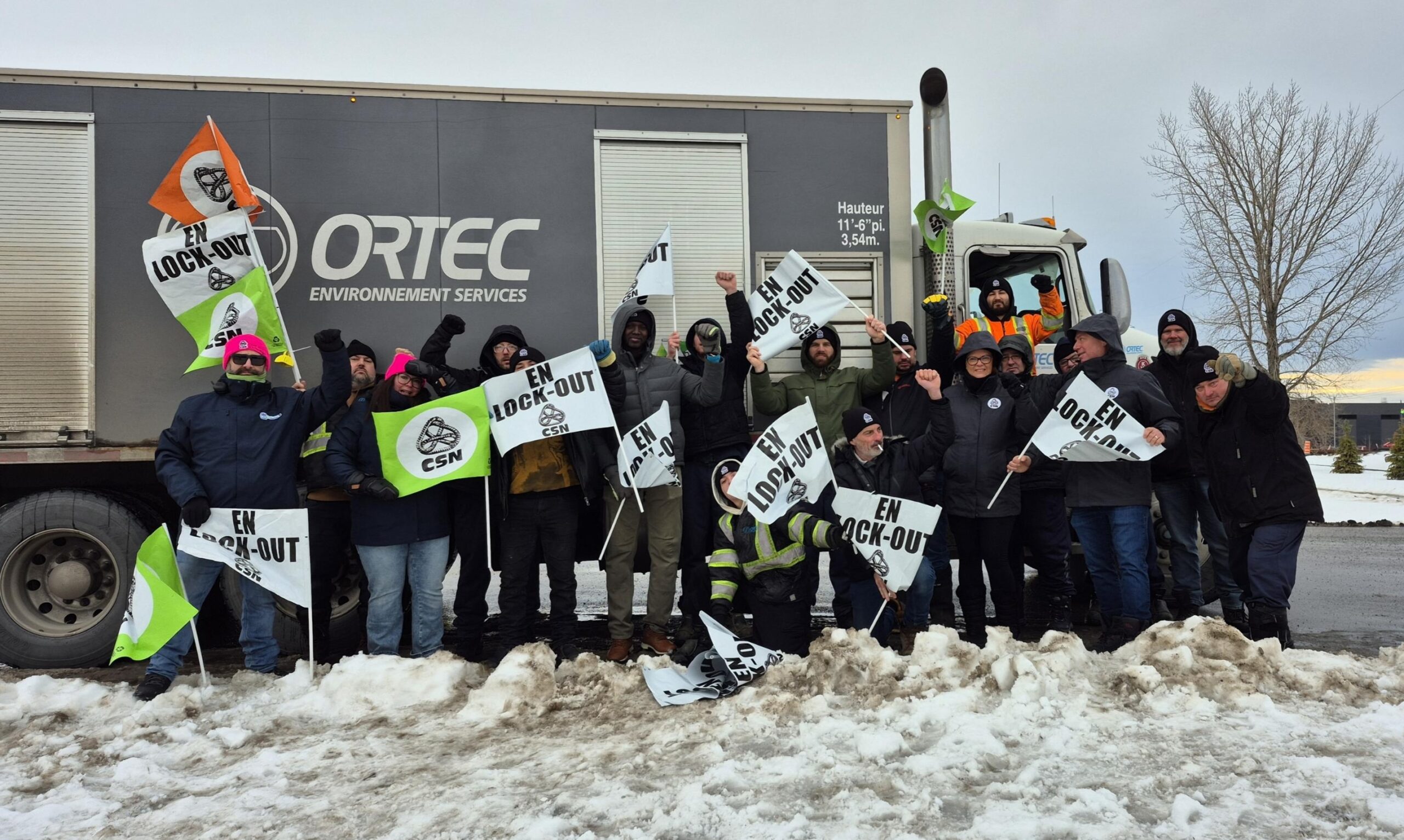 Les 22 salarié-es d’Ortec Environnement Services de Saint-Rémi en lock-out
