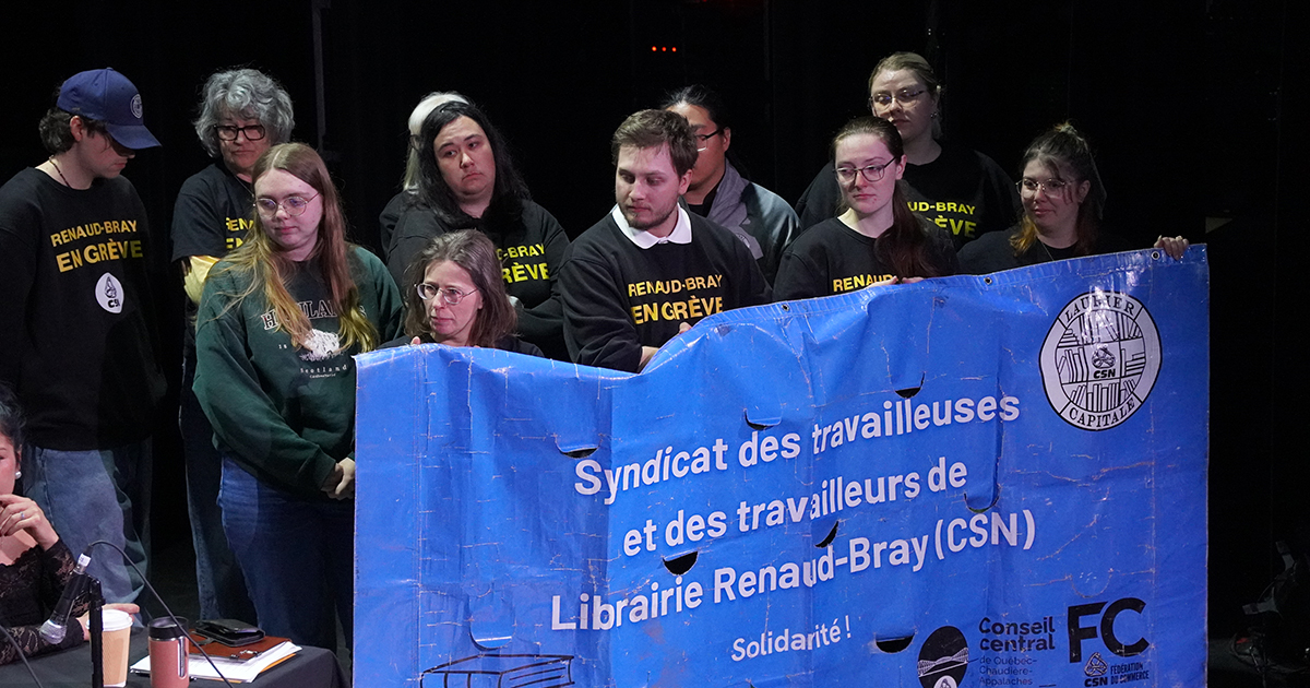 Renaud-Bray met la clé dans la porte d’une deuxième succursale en grève à Québec
