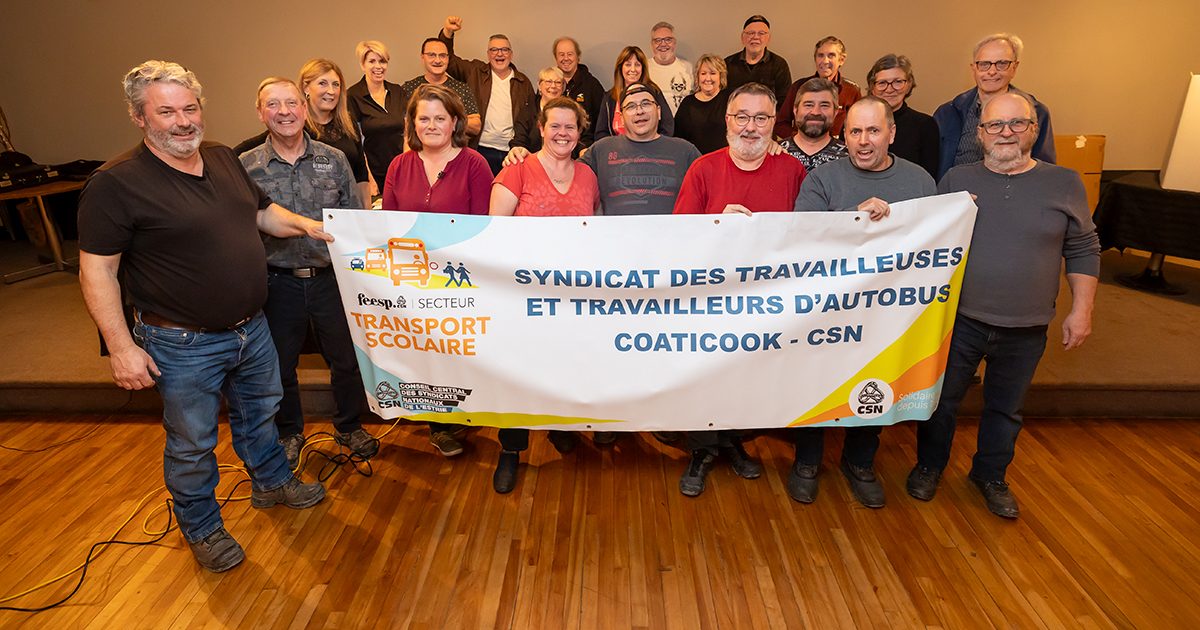 Les membres du syndicat en assemblée générale. Photo : Simon Rancourt