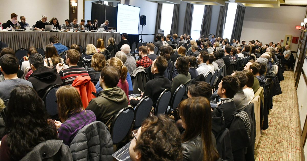 Les membres des trois syndicats de La Presse en assemblée générale aujourd'hui - Photo : Michel Giroux