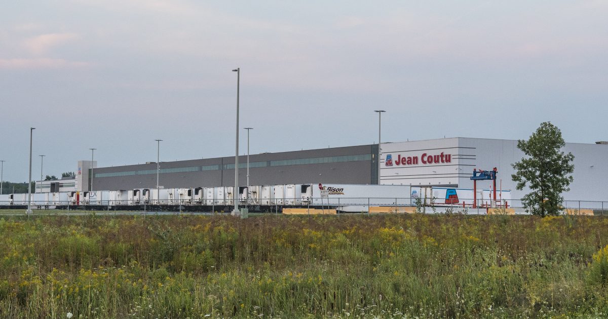Jean-Coutu usine 018 21 août 2017 Photo Michel Giroux-10